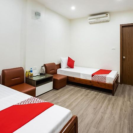 Khach San Giao Thong Hotel Hanoi Kültér fotó
