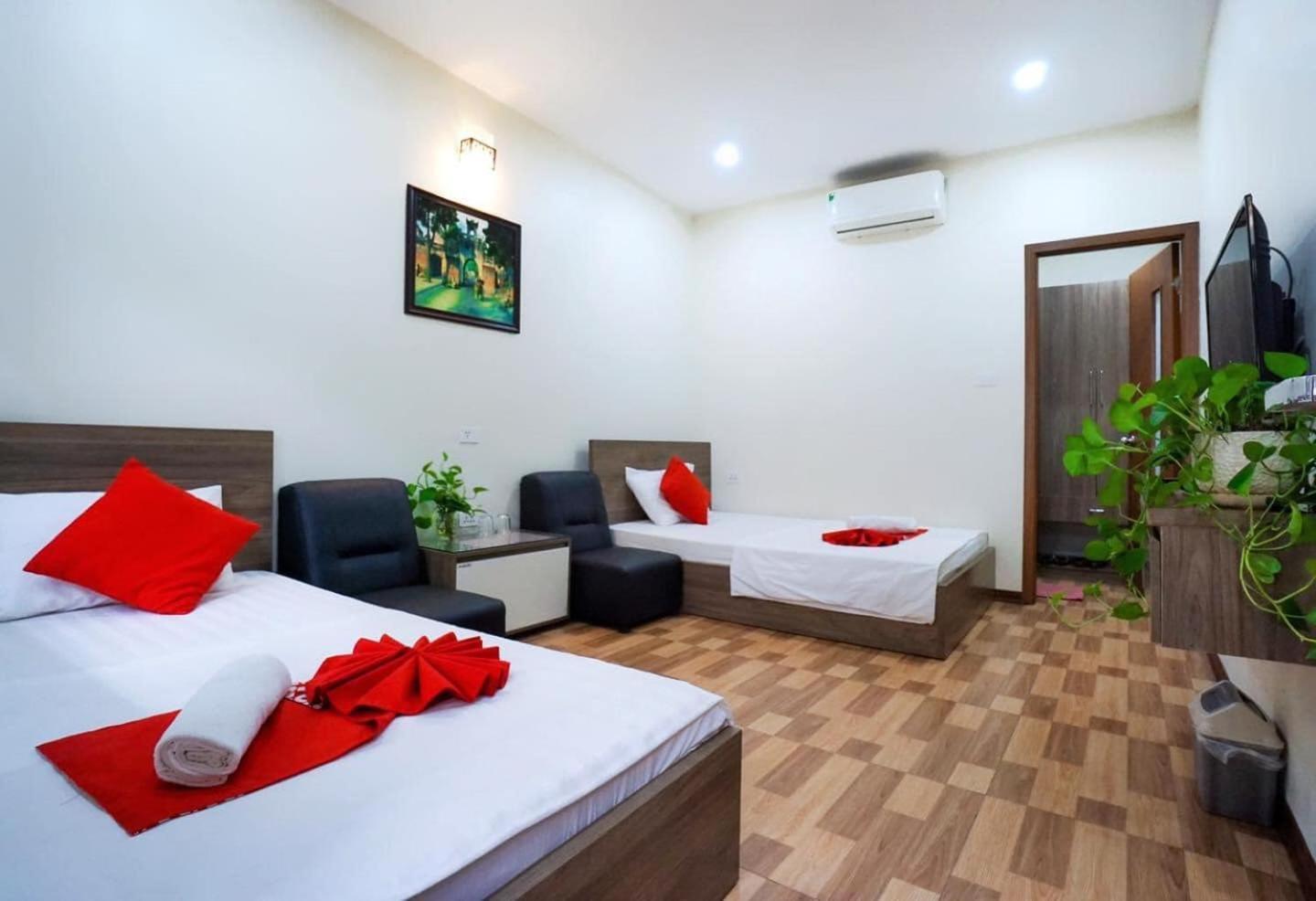 Khach San Giao Thong Hotel Hanoi Kültér fotó