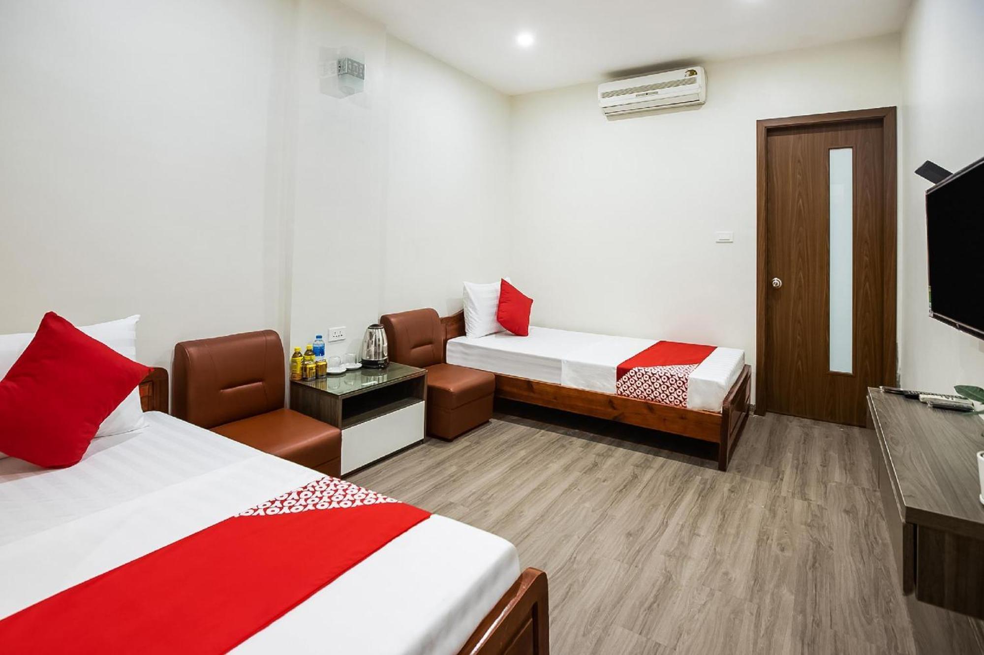 Khach San Giao Thong Hotel Hanoi Kültér fotó