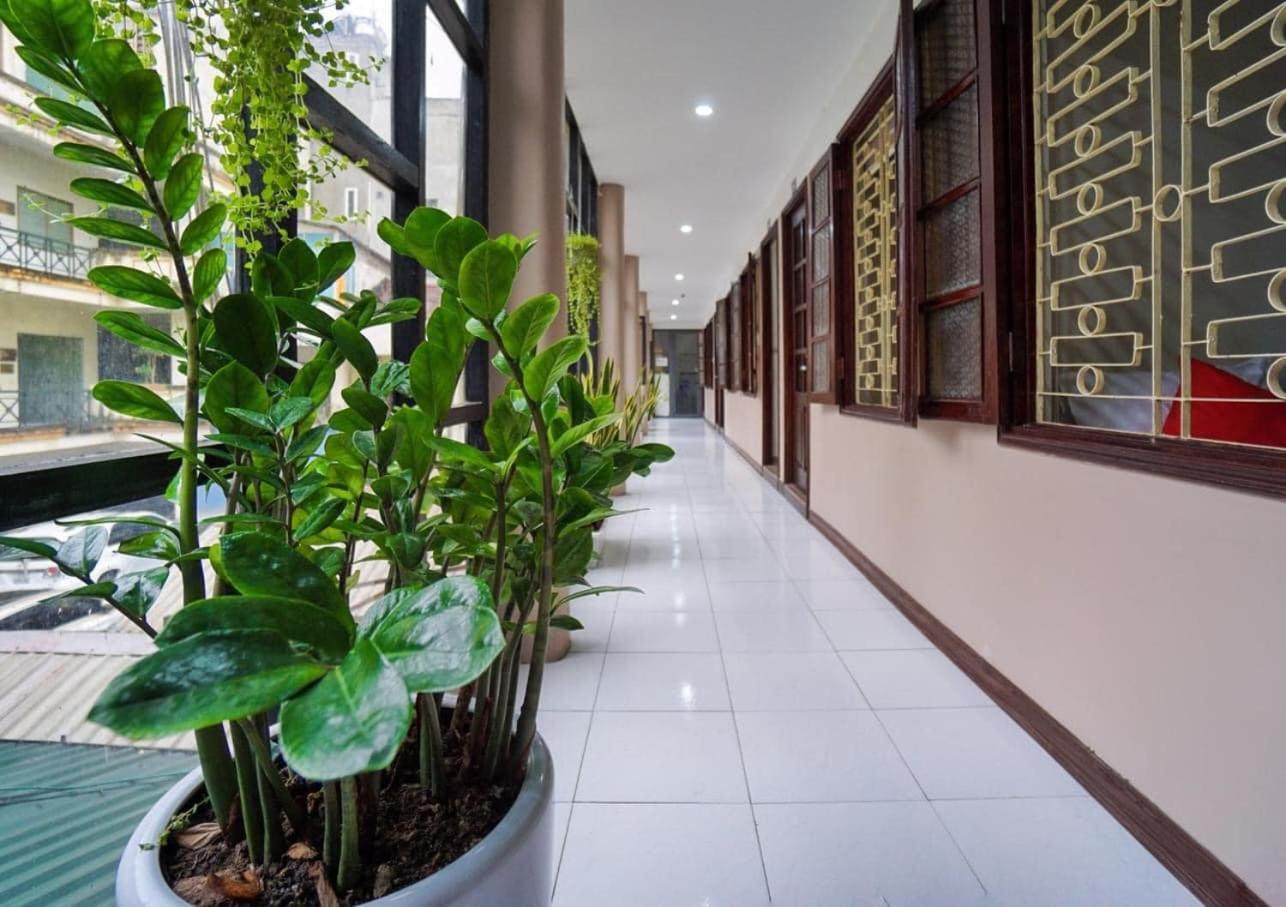 Khach San Giao Thong Hotel Hanoi Kültér fotó