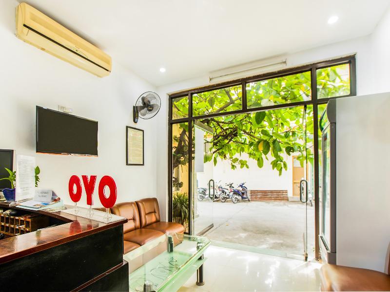 Khach San Giao Thong Hotel Hanoi Kültér fotó
