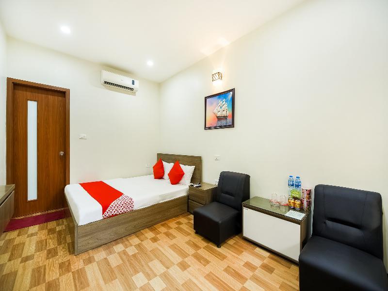 Khach San Giao Thong Hotel Hanoi Kültér fotó