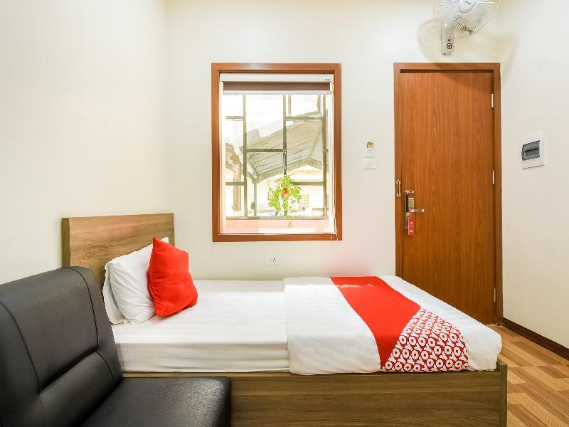 Khach San Giao Thong Hotel Hanoi Kültér fotó